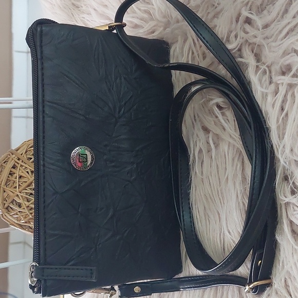 STONEMOUNTAIN - Picture 12 of 12